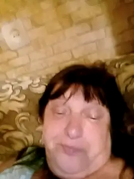 Snapshot of Apeesynka55211 chatting on 05.18.26 Apeesynka55211 online show from 05.18.26