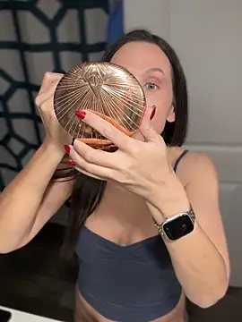 Snapshot of xxxEffyxxx chatting on 10.12.25 xxxEffyxxx online show from 10.12.25