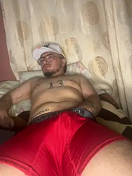 Snapshot of marleboy2805 chatting on 03.19.26 marleboy2805 online show from 03.19.26