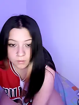 Snapshot of Honey_Alix chatting on 09.29.25 Honey Alix online show from 09.29.25