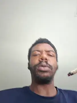 Snapshot of MrBigDickShow chatting on 09.30.25 MrBigDickShow online show from 09.30.25