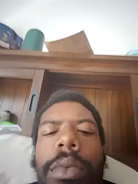 Snapshot of MrBigDickShow chatting on 10.26.25 MrBigDickShow online show from 10.26.25