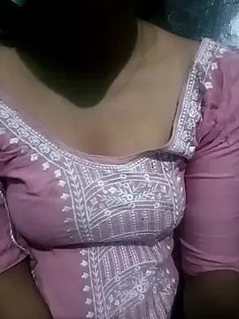 Snapshot of Pihu-56 chatting on 10.26.25 Pihu-56 online show from 10.26.25