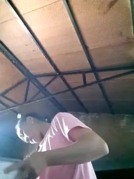 Snapshot of mntzz88 chatting on 10.01.25 mntzz88 online show from 10.01.25