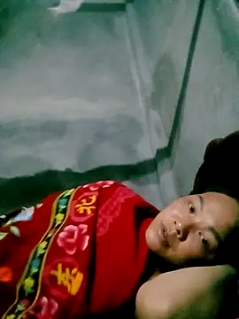 Snapshot of mntzz88 chatting on 10.21.25 mntzz88 online show from 10.21.25