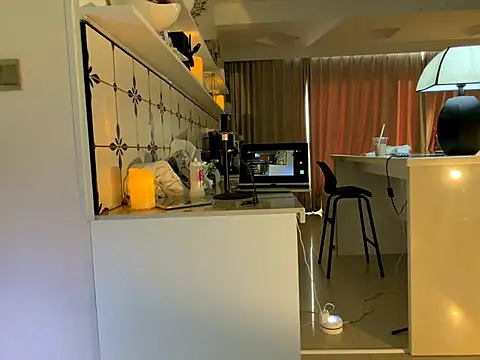 Snapshot of xiaowan_x chatting on 10.02.25 xiaowan x online show from 10.02.25