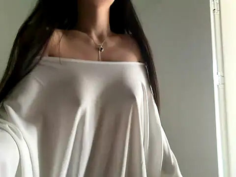 Snapshot of xiaowan_x chatting on 10.14.25 xiaowan x online show from 10.14.25