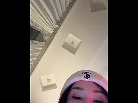 Snapshot of xiaowan_x chatting on 02.03.26 xiaowan x online show from 02.03.26