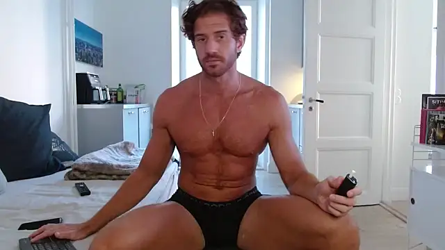 Snapshot of Italoalpha chatting on 03.02.26 Italoalpha online show from 03.02.26