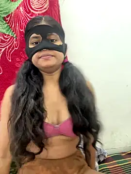 Snapshot of sexy-riya43 chatting on 10.07.25 sexy-riya43 online show from 10.07.25