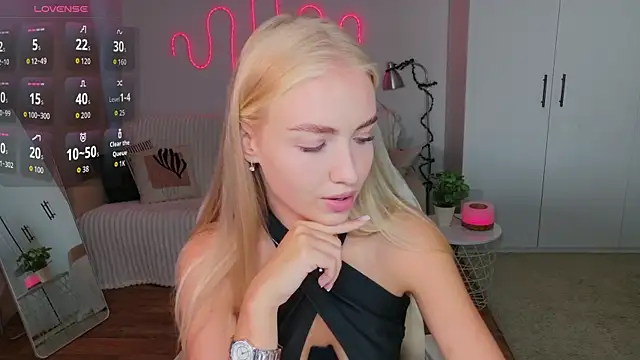 TessaGrays online show from 07.17.26