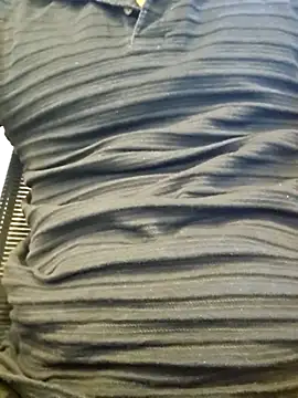 Snapshot of WitheredHeroics chatting on 10.03.25 WitheredHeroics online show from 10.03.25