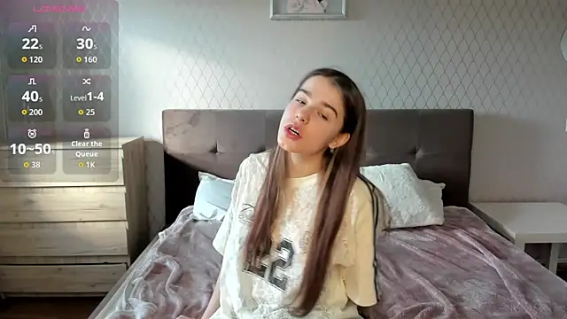 ShellyMoon  online show from 10.19.25