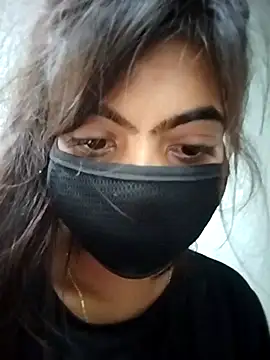 Snapshot of PEEHU-50 chatting on 10.01.25 PEEHU-50 online show from 10.01.25