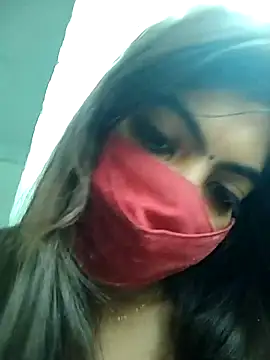 Snapshot of PEEHU-50 chatting on 10.03.25 PEEHU-50 online show from 10.03.25