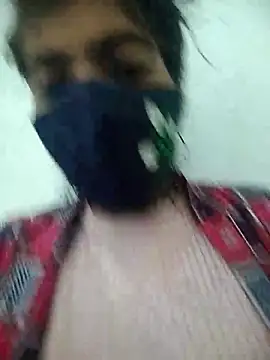 Snapshot of PEEHU-50 chatting on 10.18.25 PEEHU-50 online show from 10.18.25