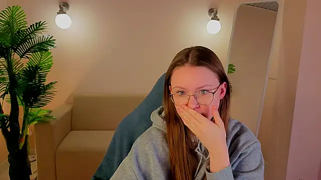 SirenaBlessing online show from 11.06.25