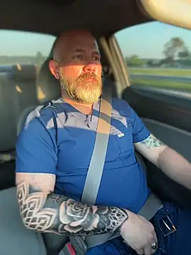 fuckadilf online show from 04.14.26