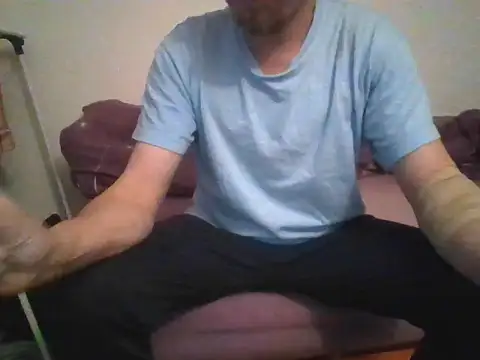 honzinka83 online show from 11.15.25