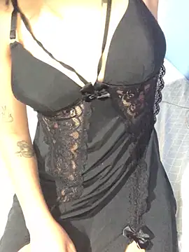 deby 03 online show from 10.31.25