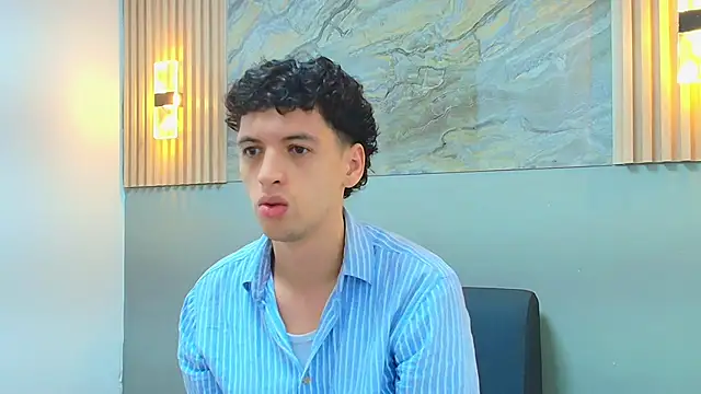 Snapshot of ISRAEL_GRAY chatting on 09.29.25 ISRAEL GRAY online show from 09.29.25