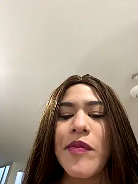 darklove14 online show from 10.21.25