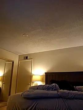 Roddog18 online show from 11.22.25