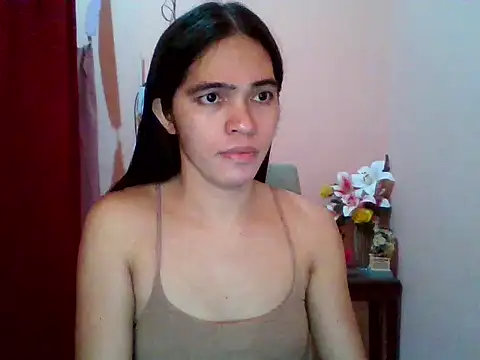 Snapshot of sweet_yummy69 chatting on 02.24.26 sweet yummy69 online show from 02.24.26