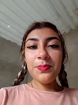 Sweed-virgin-pussy online show from 11.30.25