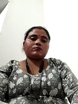 Snapshot of Monalisa22y chatting on 10.24.25 Monalisa22y online show from 10.24.25