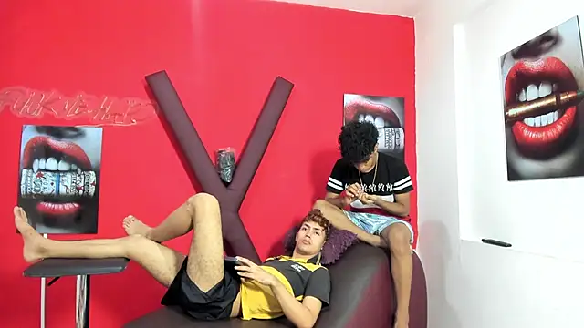 VERY HOT GUYS online show from 04.05.26