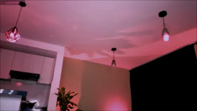 VanessaBlackrose online show from 10.21.25