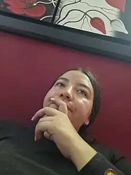 annyaparis online show from 11.22.25