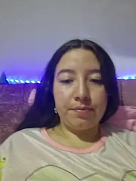 annyaparis online show from 12.21.25