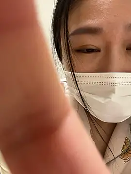 mia2 jp online show from 12.04.25