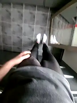 rezzzze online show from 11.10.25