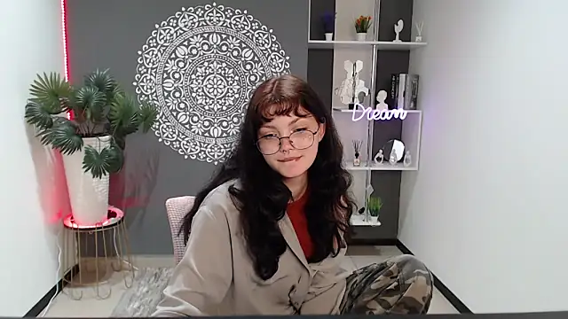 MileyRood online show from 10.01.25