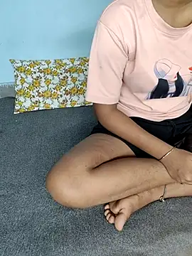 Snapshot of Unique_girls90 chatting on 03.17.26 Unique girls90 online show from 03.17.26