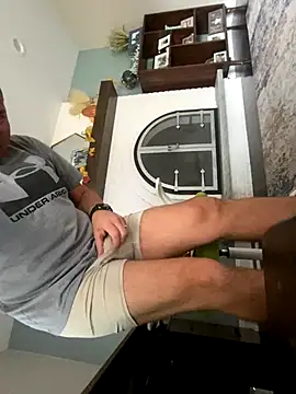 daddyshark83 online show from 11.04.25