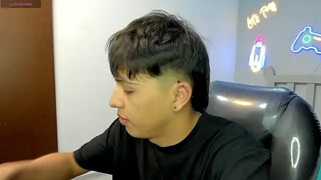 StiwenTwink online show from 11.08.25