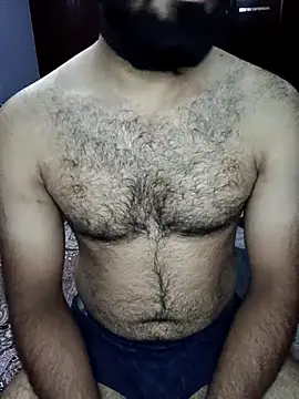 Snapshot of bhaveshPlayboy chatting on 10.07.25 bhaveshPlayboy online show from 10.07.25