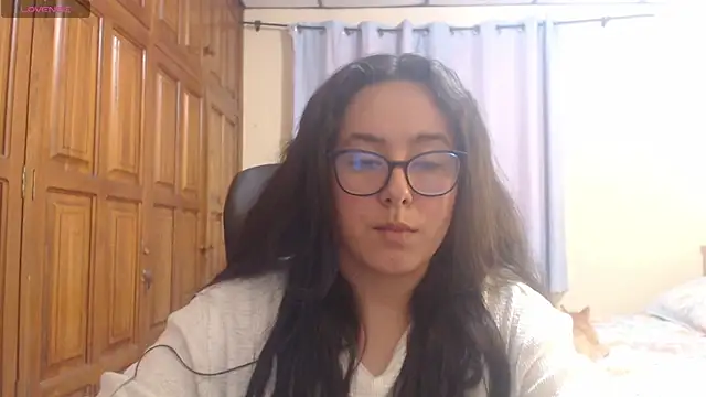 Venus cat  online show from 12.20.25