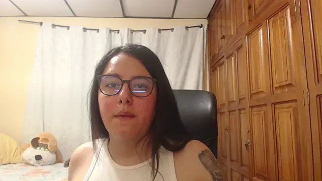 Venus cat  online show from 05.17.26