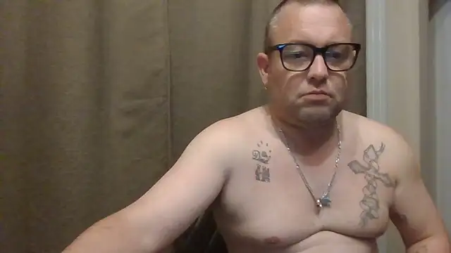 Snapshot of hot-brabo chatting on 10.16.25 hot-brabo online show from 10.16.25
