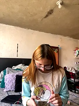 Snapshot of imariahot chatting on 10.09.25 imariahot online show from 10.09.25