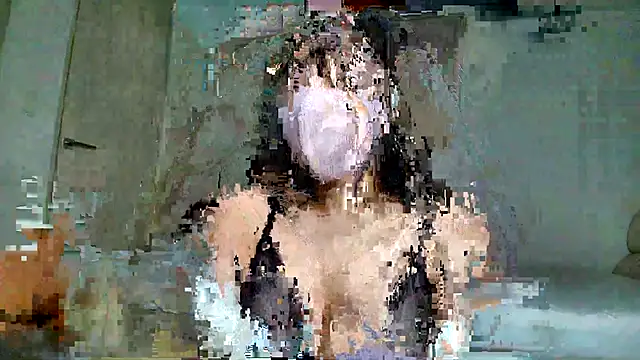 Snapshot of hana-08787- chatting on 10.09.25 hana-08787- online show from 10.09.25