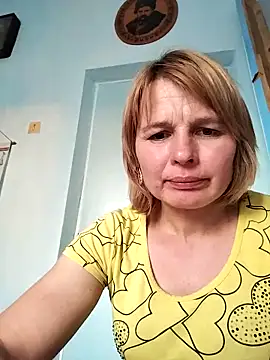 Snapshot of Masha412111 chatting on 05.05.26 Masha412111 online show from 05.05.26