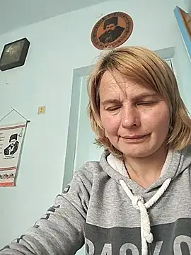 Snapshot of Masha412111 chatting on 05.19.26 Masha412111 online show from 05.19.26
