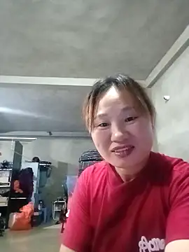 Snapshot of Suka_xx chatting on 10.15.25 Suka xx online show from 10.15.25