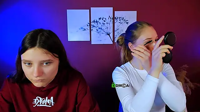 Snapshot of dakota_night_ chatting on 10.18.25 dakota night  online show from 10.18.25